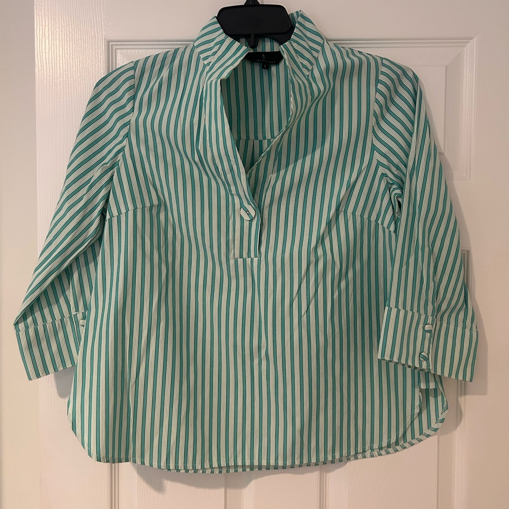 Abbey Glass pin stripe poplin top